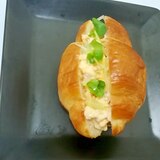卵とツナのクロワッサンサンド★ごまダレマヨ風味